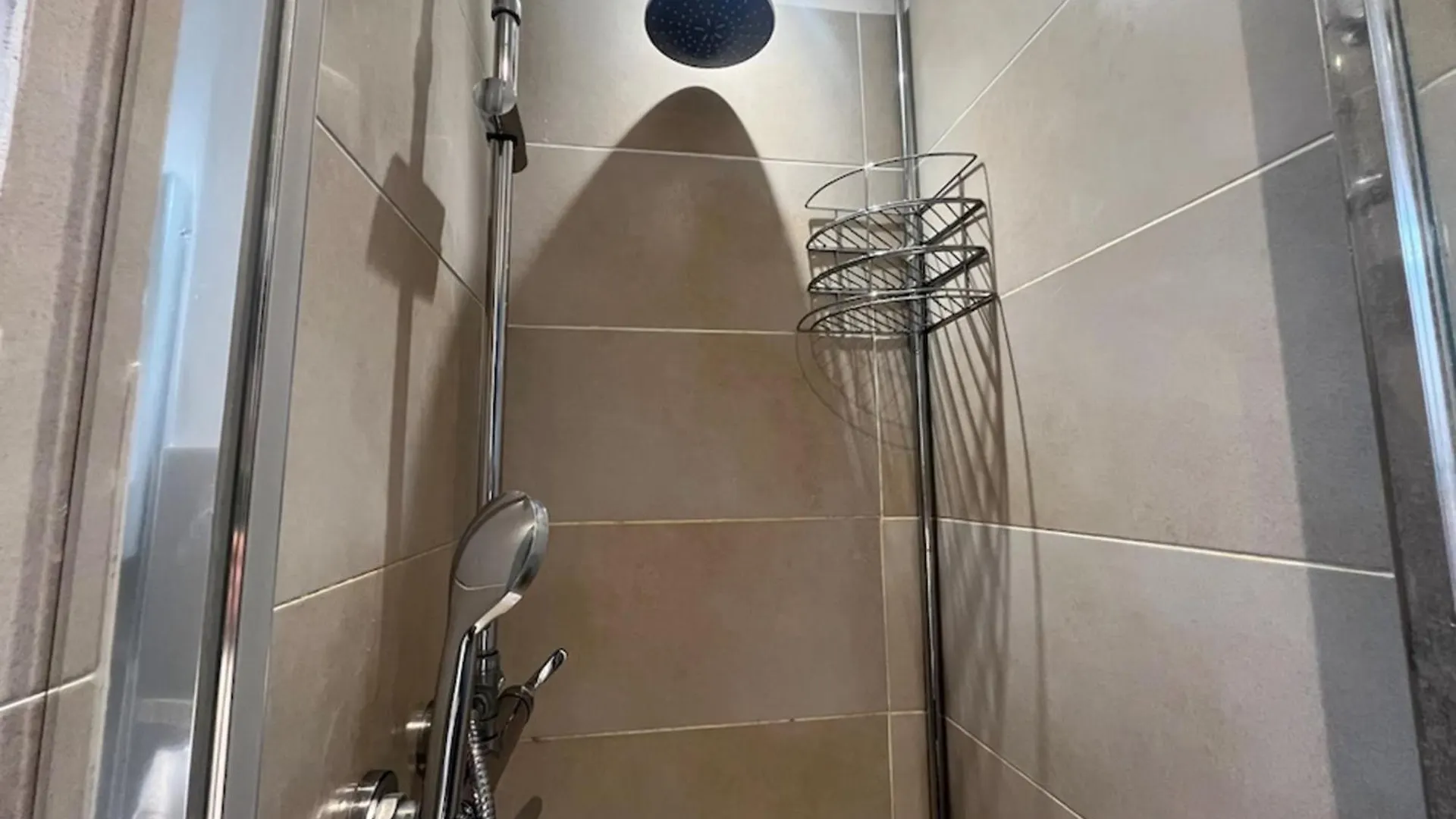 Lovely Studio For 2 Near Montmartre Paris 0*,